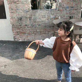 A koreai gyermekek kontraszt színű varrás pulóver 2021 tavaszi, őszi lány baba édes szél hosszú ujjú póló baba