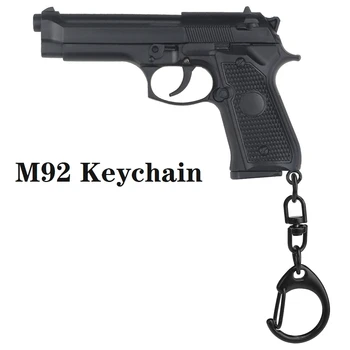 Colt 1911/Beretta M92 Pisztoly Modell Kulcstartó Mini Többfunkciós Eszközök Kulcstartó Táska Dekoráció Medál Kart, majd Magazin