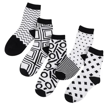 Fekete-Fehér Patchwork Zokni, Női Pamut Egyszerű Alkalmi Elegáns Japán koreai Stílus Gördeszka Zokni calcetines de la mujer meias