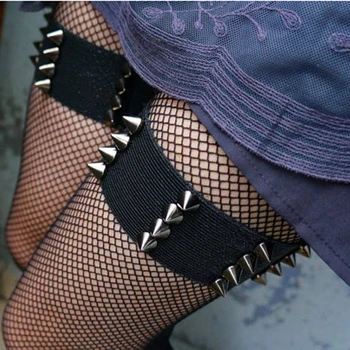 Gótikus Aranyos PÁR tüskés harisnyatartó rugalmas harisnyatartó BDSM grunge, punk, fétis, bondage harisnyakötő alternatív szexi boszorkány tüskés harisnyakötő