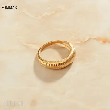 SOMMAR 2021 Új Gyönyörű Divatos Arany színű mérete 6 7 8 Lady női gyűrű Egyszerű kenyér gyűrű opál luxus