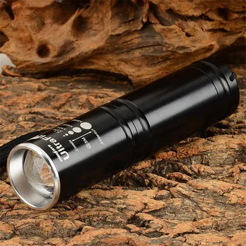 UltraFire LED-es Lámpa Állítható Zseblámpa 14500 Mini Elemlámpa, Hordozható Taktikai Lámpa (Fekete vagy Piros Random Szállítás)